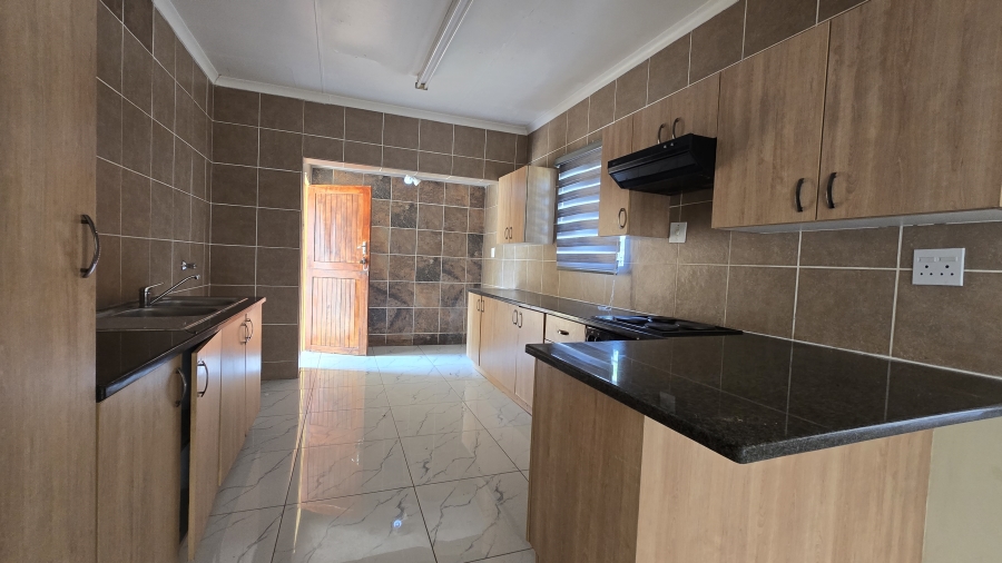 3 Bedroom Property for Sale in Protea Park North West